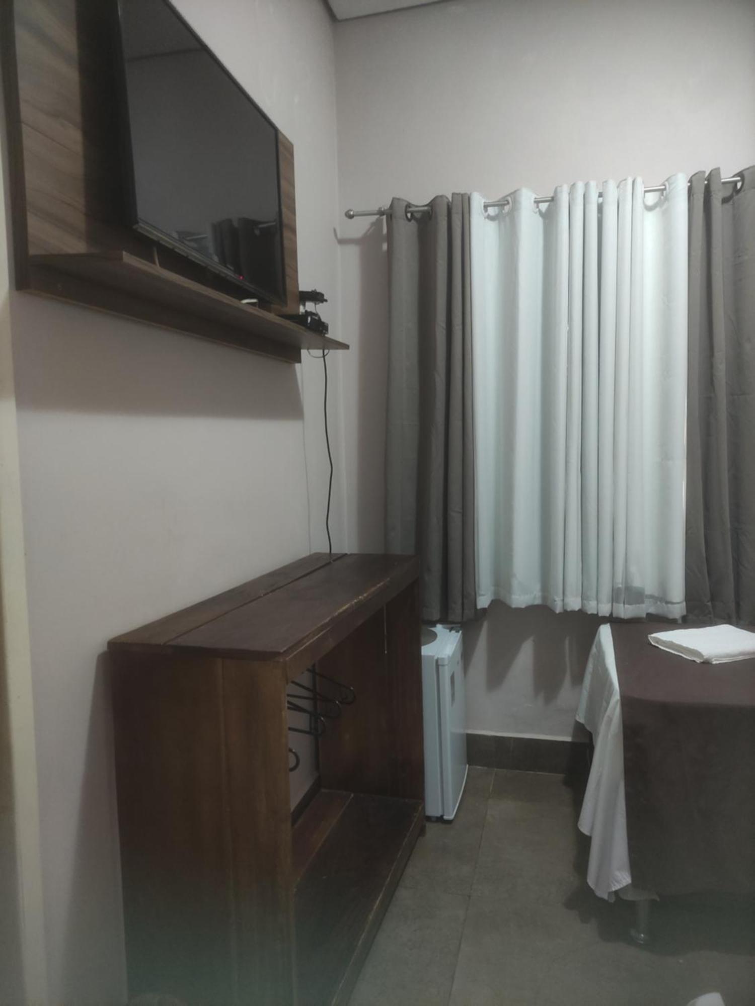 Pousada Da Gi Suites E Turismo Chapada dos Guimarães Kültér fotó